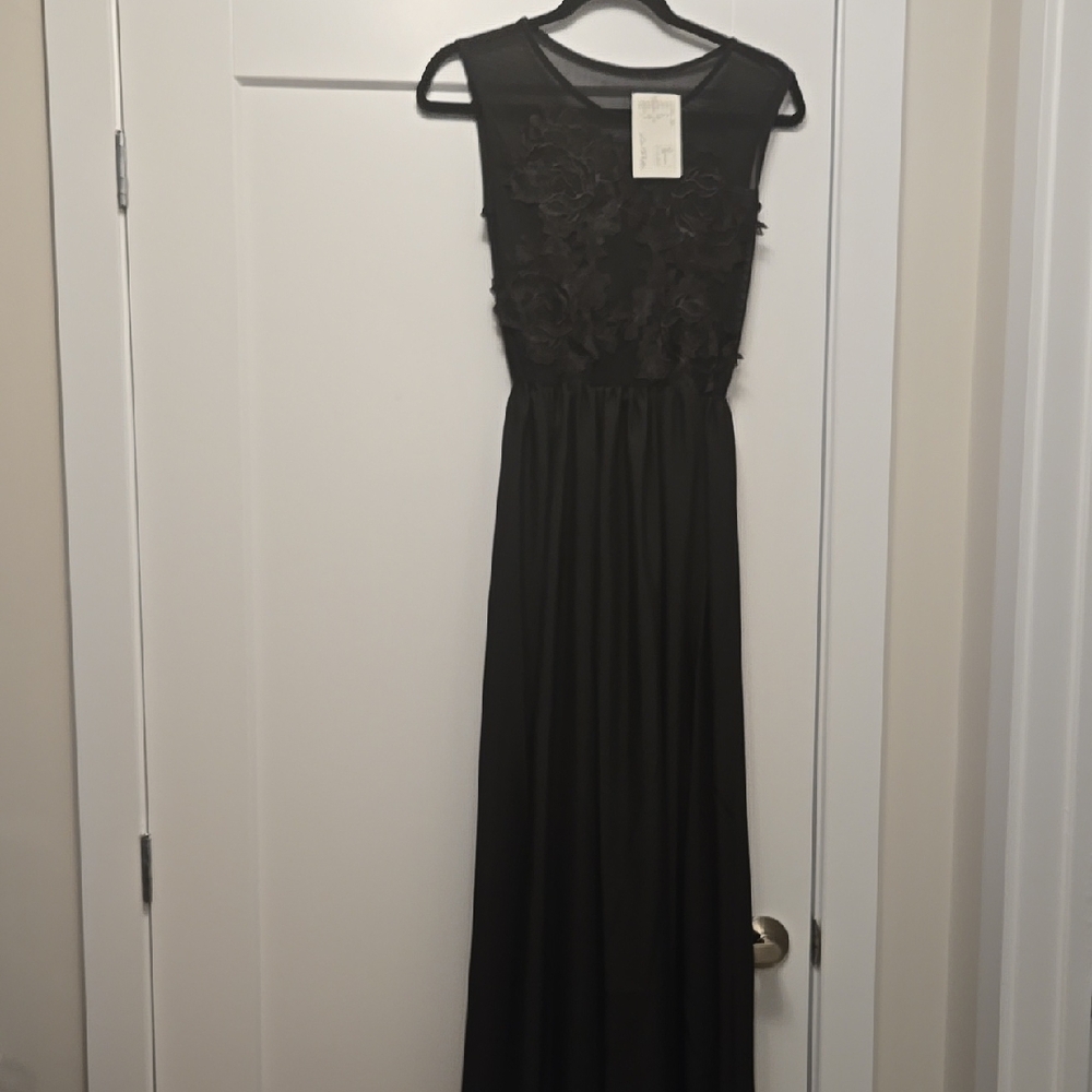 Elegant Black Evening Gown